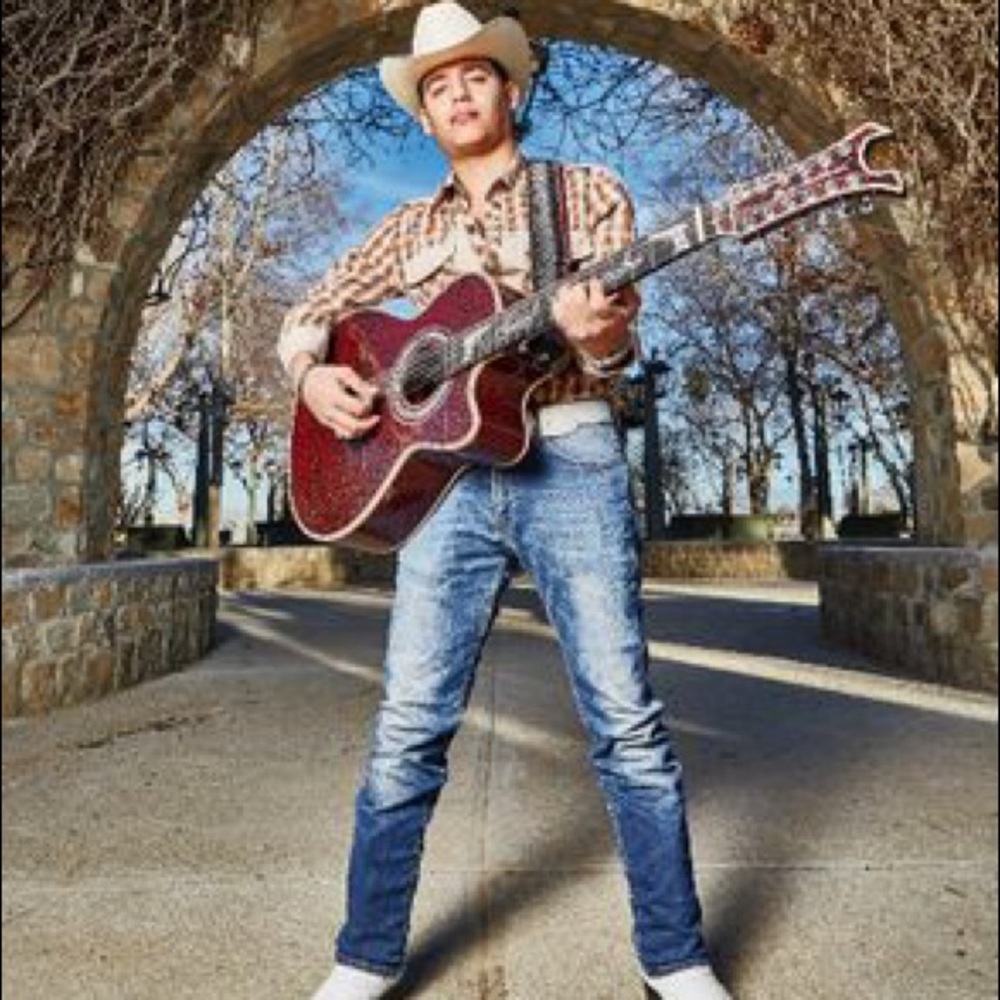 Meet your Posher, Francisco